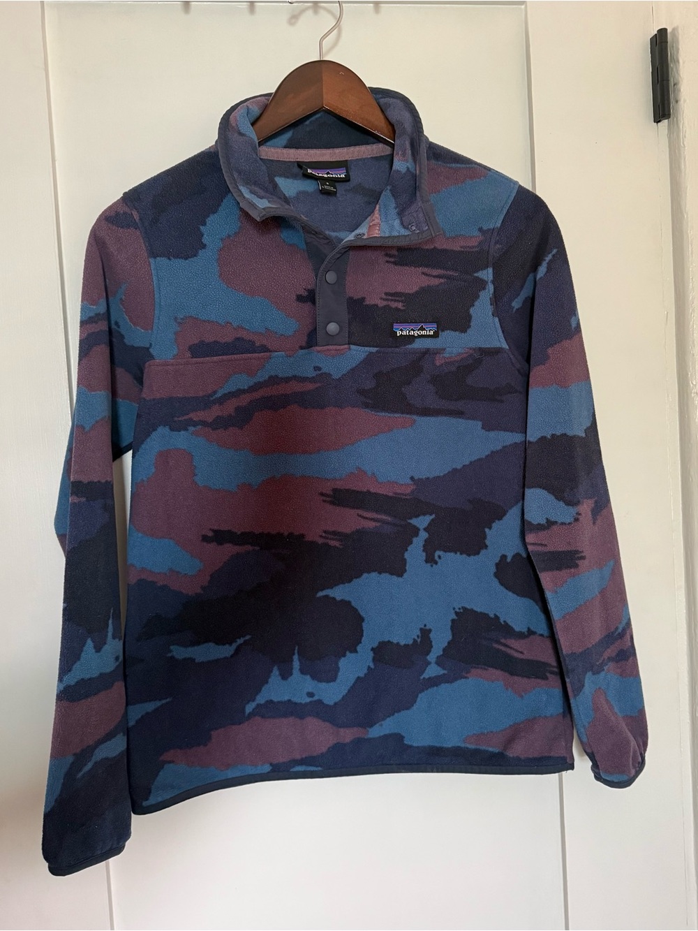 Patagonia Blue Navy and Purple Camouflage Snap-T Fleece Pullover